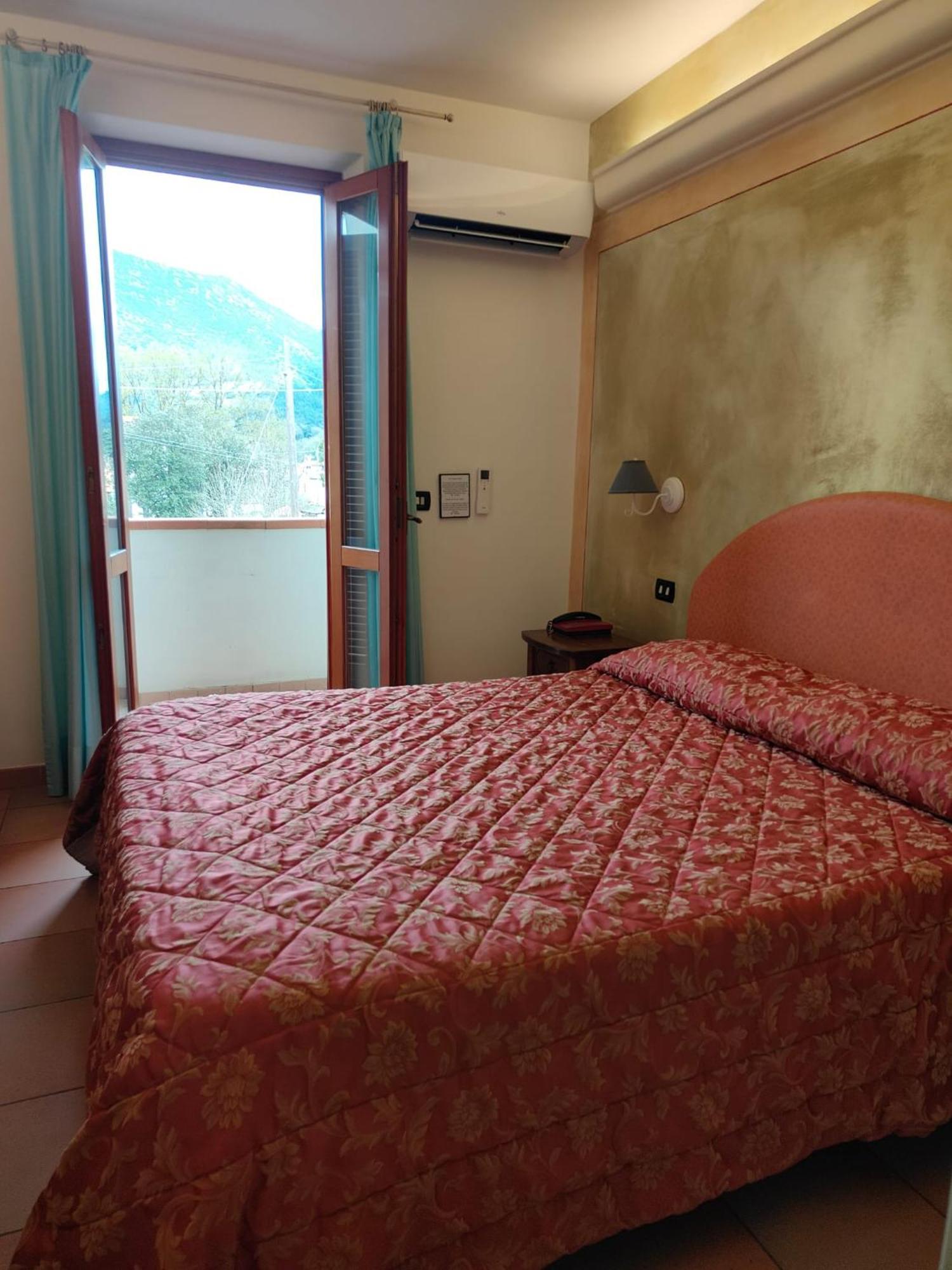 Santa Maria Giudice Hotel Ristorante Da Carlos المظهر الخارجي الصورة