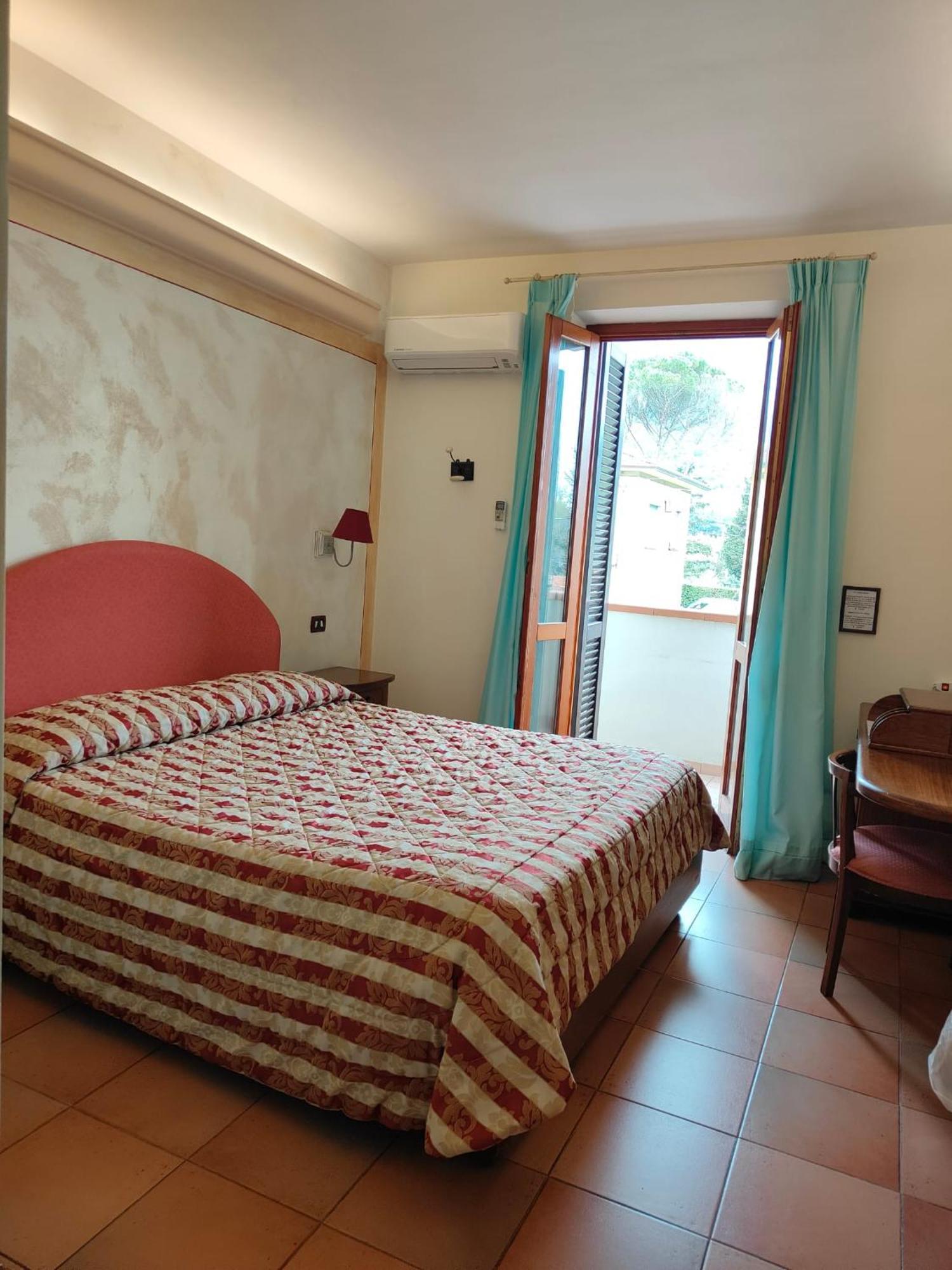 Santa Maria Giudice Hotel Ristorante Da Carlos المظهر الخارجي الصورة